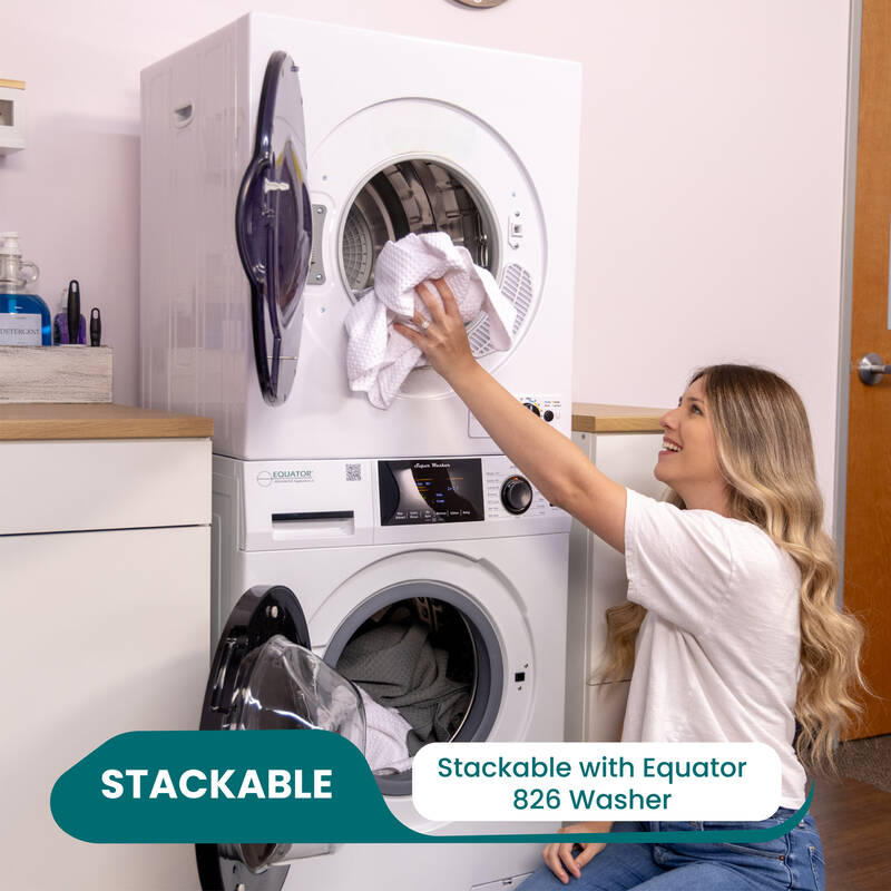 Secadora compacta ventilada con sensor 3.5 pies cúbicos/13 libras 110V CONTROLES INFERIORES (Reacondicionada)