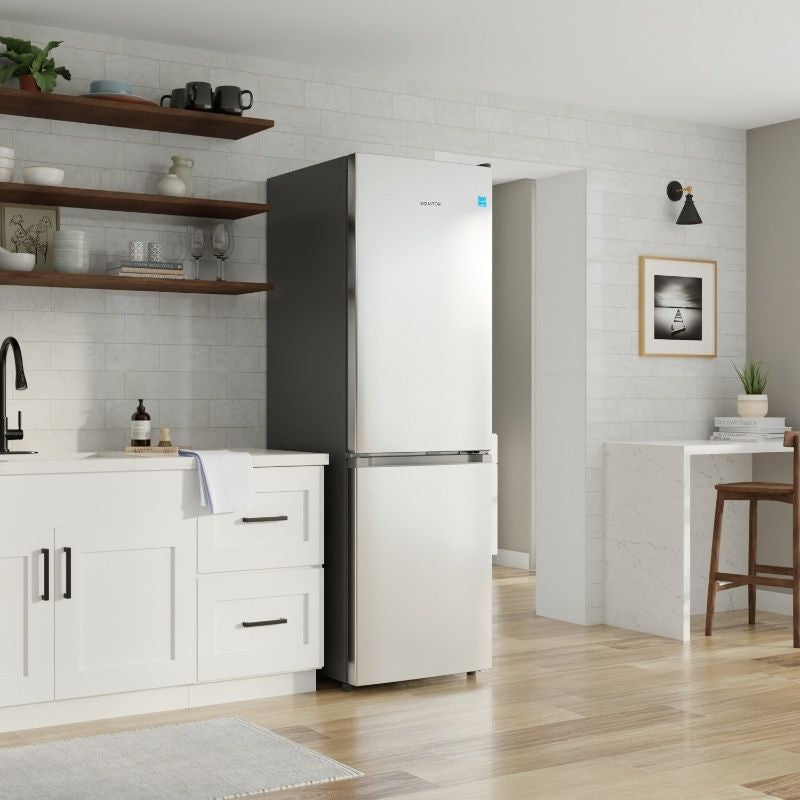 Bottom Mount Refrigerator-Freezer FACTORY INSTALLED ICE MAKER Frost Free Reversible 110V - EStar