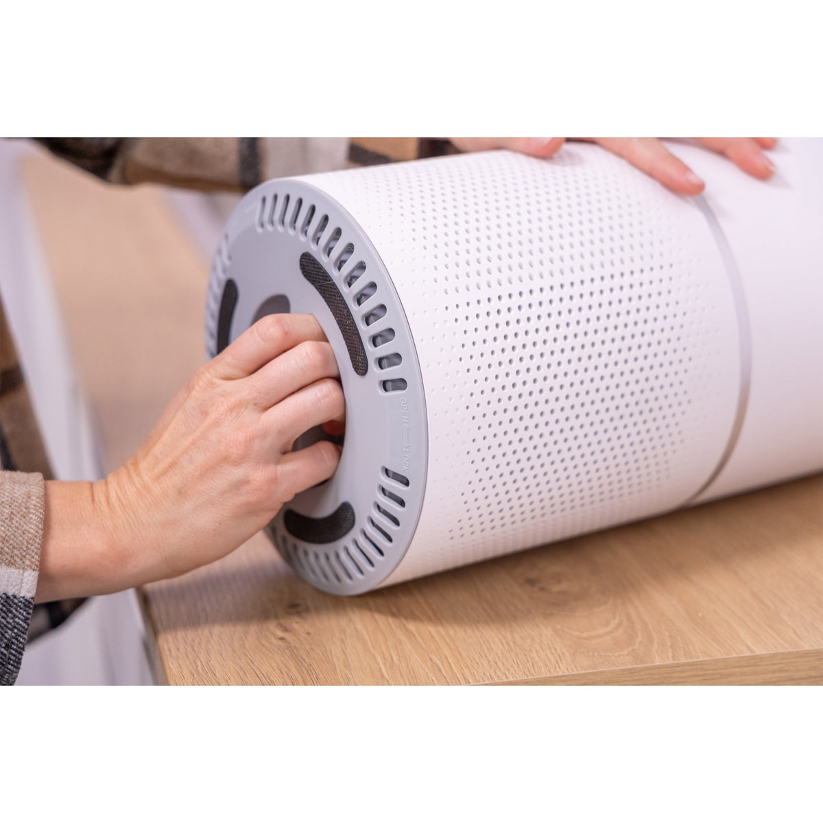 Equator HEPA Air Purifier/Sterilizer PET Option ION Smoke Remover 269sf 110V