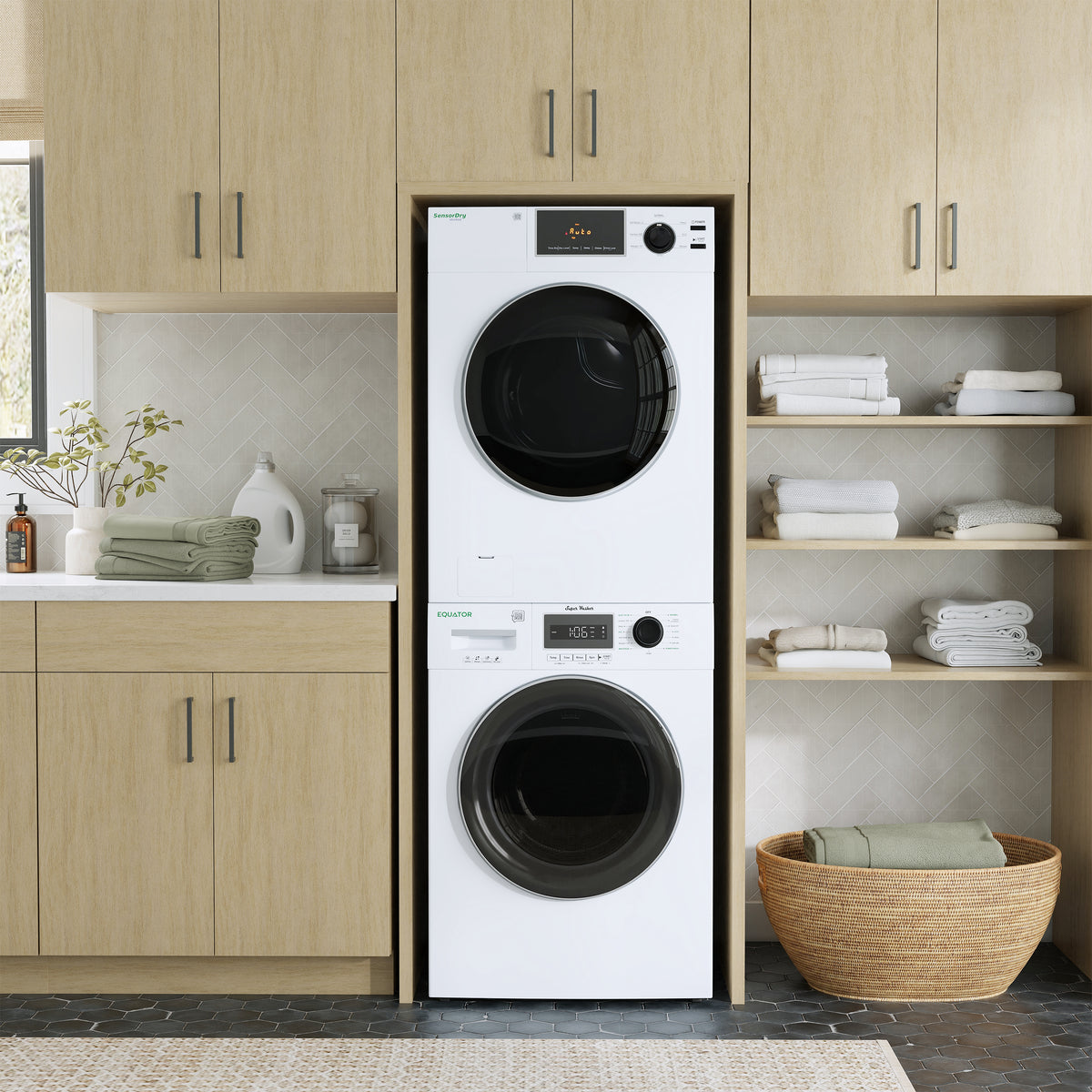 Equator VALUE STACK LAUNDRY 110V 26 Lbs Washer 2.5cf+Vented Dryer 4cf 1 OUTLET
