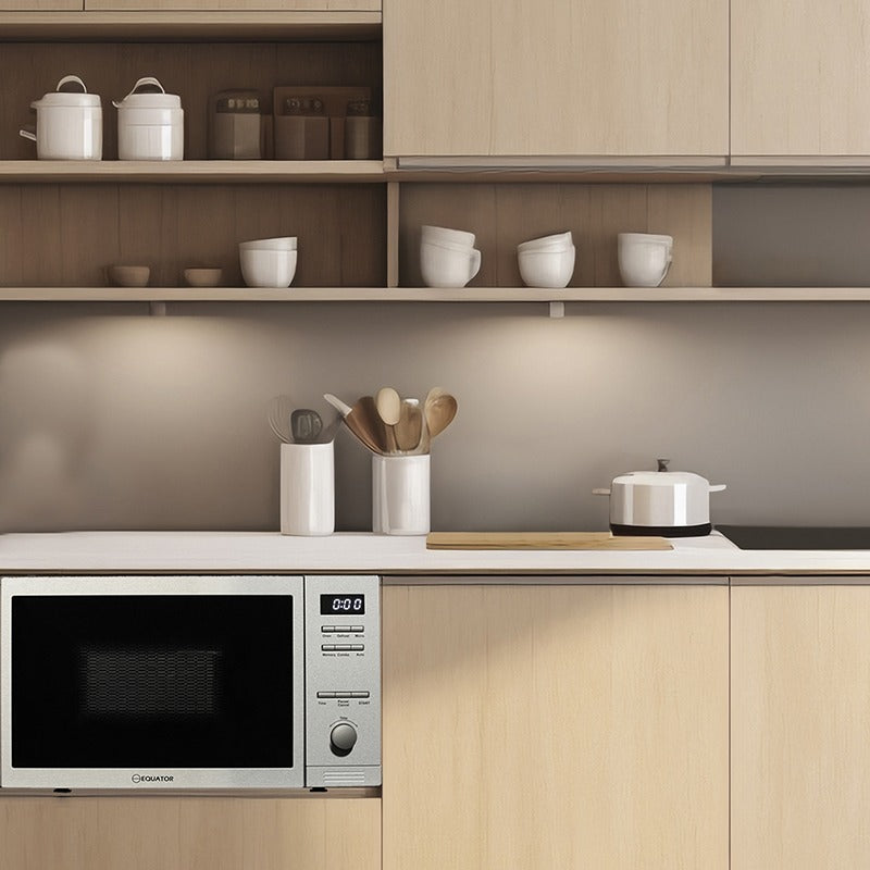Equator Hybrid Microwave+Oven 0.8 cu.ft. Free Standing/Built-in Stainless w/Trim